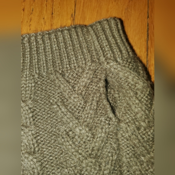 Fingerless gloves - Picture 2 of 2